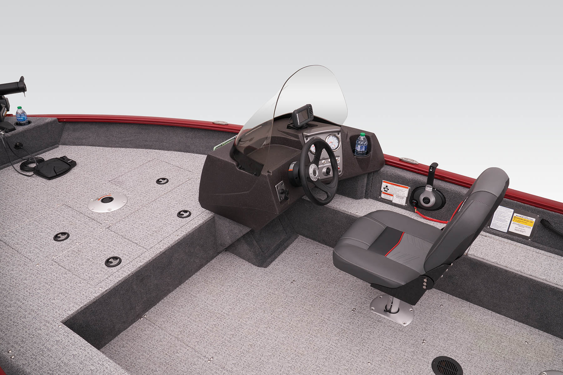  2023 TRACKER 102023 Deep-V-Boats 132023 PRO-GUIDE-V-16-SC 6215 Features-Options 1327196 23 TR PGV16SC FA010%20copy