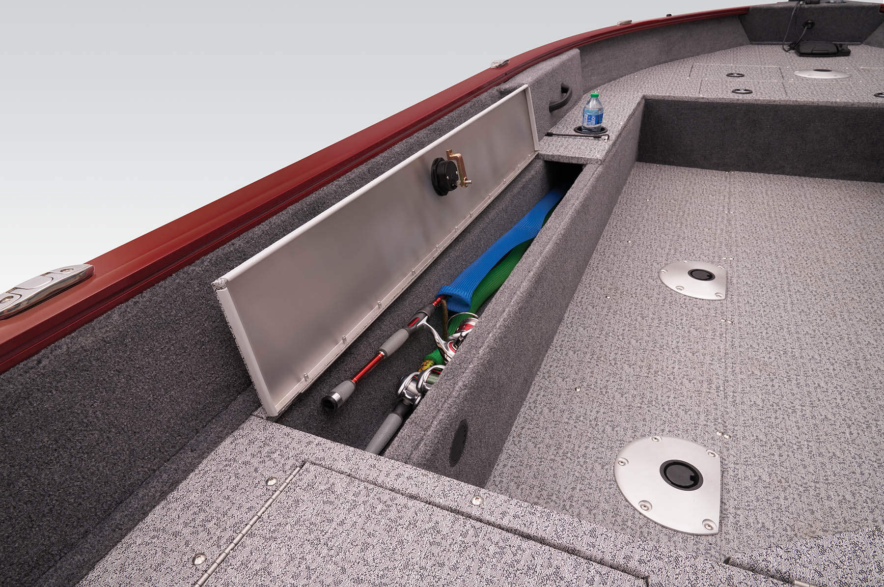 2023 TRACKER 102023 Deep-V-Boats 132023 PRO-GUIDE-V-16-SC 6215 Features-Options 1327196 23 TR PGV16SC FA021%20copy