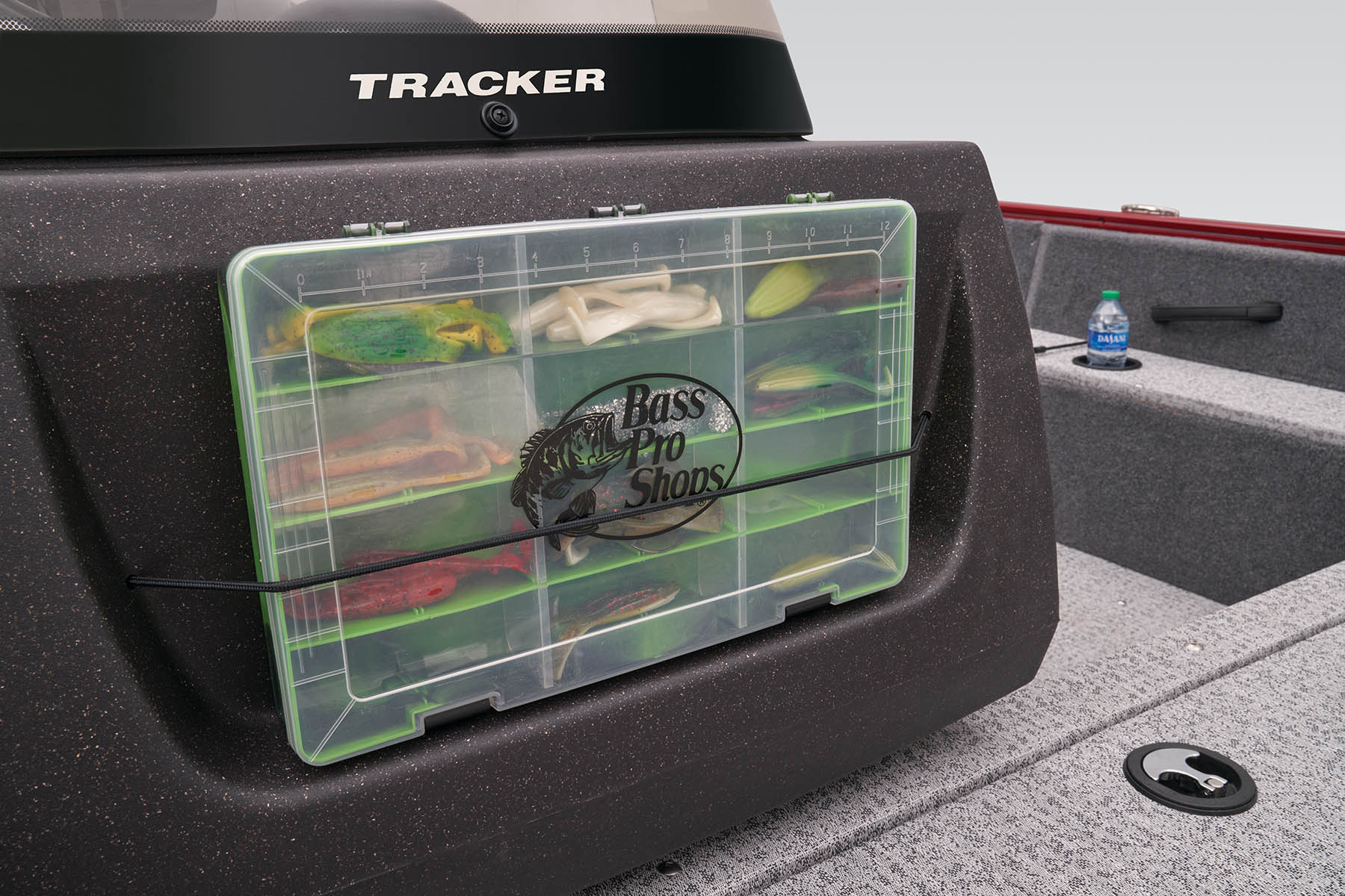  2023 TRACKER 102023 Deep-V-Boats 132023 PRO-GUIDE-V-16-SC 6215 Features-Options 1327196 23 TR PGV16SC FA028%20copy