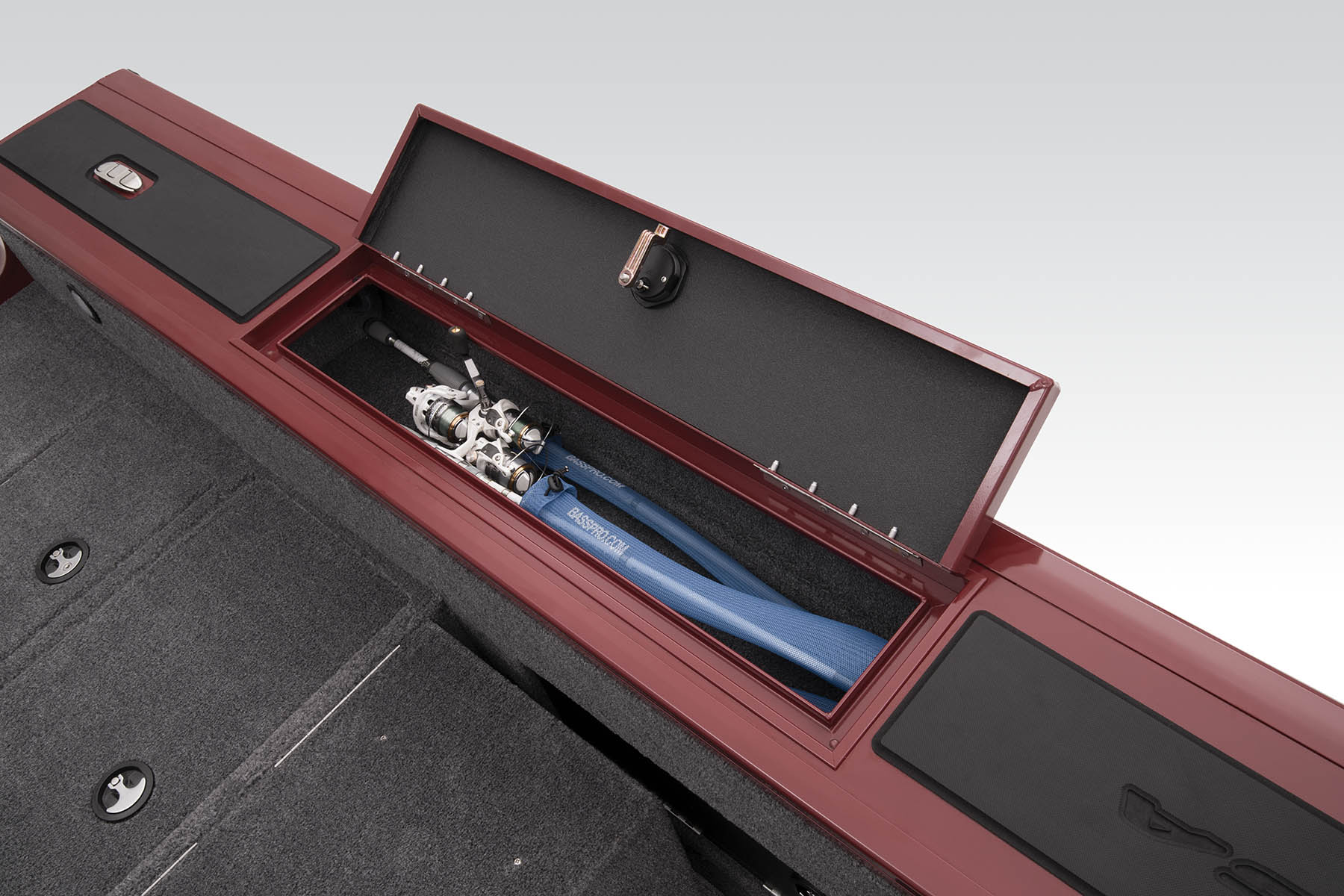 27 2023 TRACKER 102023 Deep-V-Boats 132023 TARGA-V-18-Combo-NOT-A-SEPARATE-MODEL 6232 Features-Options 1327196 23 TR TARGAV18-COMBO FA021%20copy